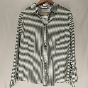 Chico's Black and White Striped Button Down Shirt Sz 3 (16 or XL) No-Iron